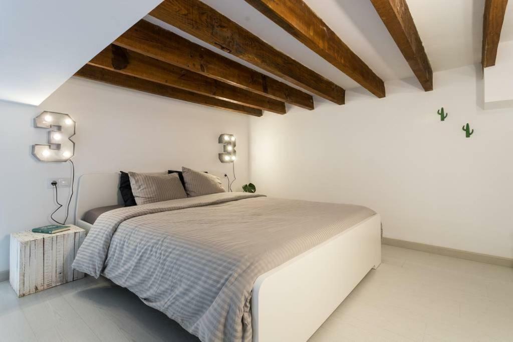 White Loft Alicante Eksteriør billede